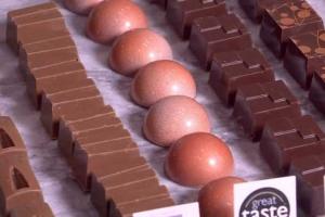 В Лондоне проходит шоколадная выставка: конфеты с дымком и вкусом карри
