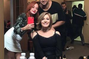 Елена Кравец поразила подтянутой фигурой после родов