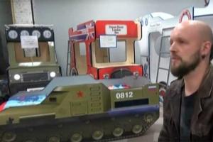 Автор детских кроватей в виде "Буков" рассказал, зачем он их создал