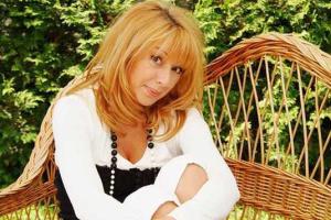 Певица Алена Апина впервые прокомментировала свой развод с мужем