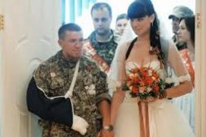 Жена и дочь убитого боевика Моторолы стали гражданами Украины