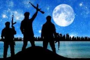 У российского СМИ снесло крышу: "Война в Сирии нужна РФ, чтобы не допустить строительства базы ИГИЛ на Луне"