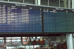 В аэропортах Украины откажутся от употребления русского языка