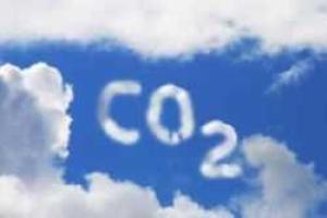 Ученые из США собираются превращать углекислый газ в спирт