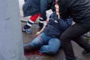 В Харькове произошло жуткое ДТП: автомобиль "прибил" женщину к столбу