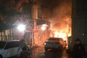 В центре Харькова подожгли автомобиль