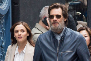 Мать погибшей возлюбленной Джима Керри подала на него в суд 