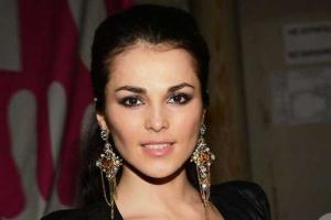 Певицу Сати Казанову бросил жених после ее скандального высказывания о больных детях