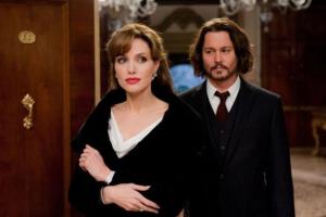 Поклонников потрясла новость о романе Анджелины Джоли и Джонни Деппа