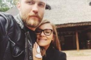 Муж Анастасии Деевой прокомментировал скандал и пригрозил отстаивать честь супруги в суде