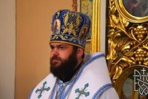 З'явилося відео, як "замолює гріхи" священик-гульвіса з Тернополя