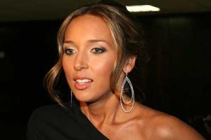 Певица Алсу возвращается к работе после рождения ребенка