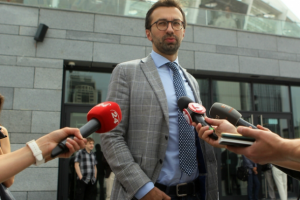 Нардепу Лещенко журналисты задали неудобный вопрос