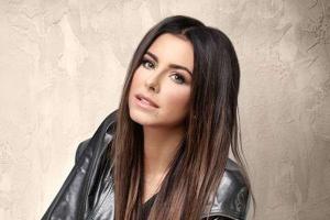 Ани Лорак приехала на съемки в Киев с десятком охранников