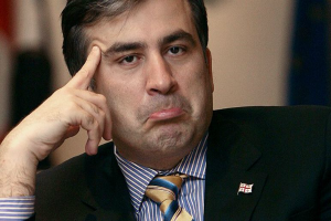 Саакашвили ответил на оскорбления Медведева, который назвал его «обгадившимся пассажиром»