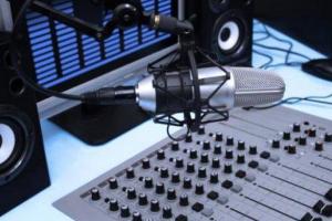 Вступил в силу закон о квотах на украинские песни в радиоэфире