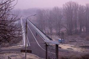 "Русский мир пришел, русский мир ушел, Украина пришла": сеть взорвало фото нового моста в Лисичанске