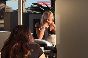 Бузова в слезах и с бокалом шампанского зализывает душевные раны в Испании: появились фото