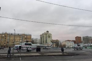 В российском правительстве объяснили посадку вертолетов в центре Москвы
