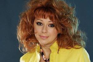 Алена Апина сильно похорошела после развода: поклонники не узнали певицу