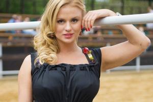 Анна Семенович взбудоражила фанатов откровенным снимком в ванной