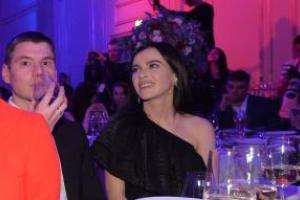 Певица Елена Темникова впервые появилась с супругом на публике