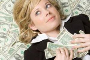 Ученые объяснили, как связаны характер и зарплата