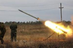 В Донецке раздалось два сильных взрыва, идут бои