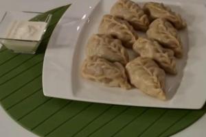 Манты с мясом и тыквой