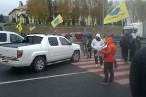 Протест власників автомобілів з іноземною реєстрацією не припиняється