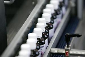 Россияне пристрастились к "боярышнику" и лосьонам