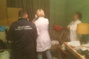 У Харкові працівниця наркологічного диспансеру попалася на хабарі 