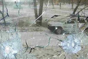 На Донетчине обстреляли помещение телеканала, расположенного в жилом доме