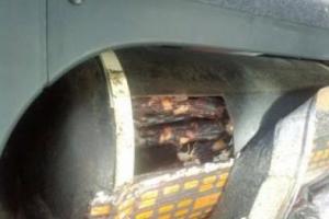 Житель Донецка хотел провести через блокпост колбасу в газовом баллоне 