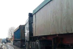 В Борисполе незаконно сбрасывали львовский мусор