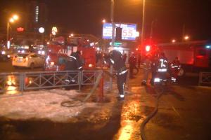 Під час пожежі в кафе Харкова довелося евакуйовувати 8 мешканців будинку