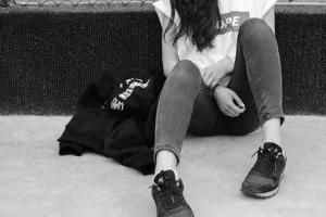 В Бурятии произошел вопиющий случай: 15-летняя девочка повесилась в школе на глазах у детей