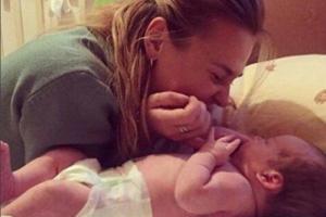 Певица Пелагея вернулась из роддома домой