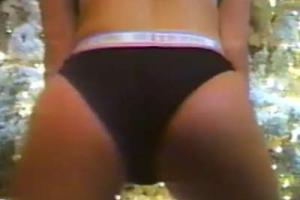 Ким Кардашьян показала неприличный снимок