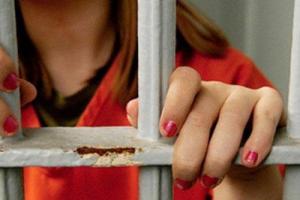 В США мать избила сыновей, которые открыли подарки до наступления Рождества 