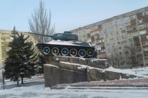 Танк в Лисичанске снова получил цвета украинского флага