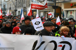 Массовые протесты всколыхнули Варшаву 
