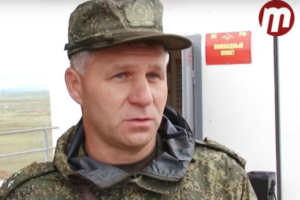 Погибшего в Сирии российского полковника награждали за захват Дебальцево - журналист