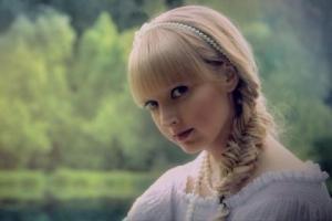 Актриса Ольга Чурсина в свой день рождения могла погибнуть в катастрофе Ту-154