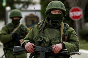 Лукашенко легализовал в Беларуси путинских «зеленых человечков»: документ