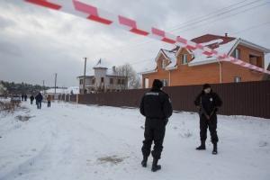 Трагедия в Княжичах: родственникам третий день не отдают тела убитых полицейских