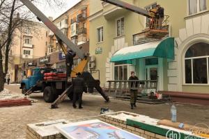 В Донецке хотят продавать билеты на российские самолеты 