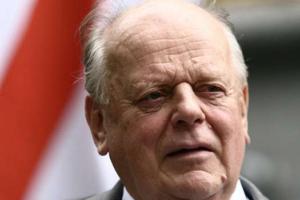 Россия сможет напасть на Украину через территорию Беларуси, - оппозиционер