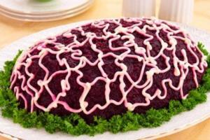 Сельдь под шубой внесли в рейтинг самых необычных блюд мира