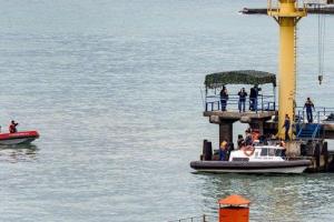 Появилось видео поисковой операции на месте крушения российского Ту-154